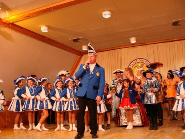 Faschinsgauftakt bei der Haldenwanger Gaudi Faschinsgauftakt bei der Haldenwanger Gaudi